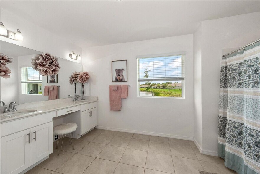 Building Photo - 8959 Cascade Price Cir