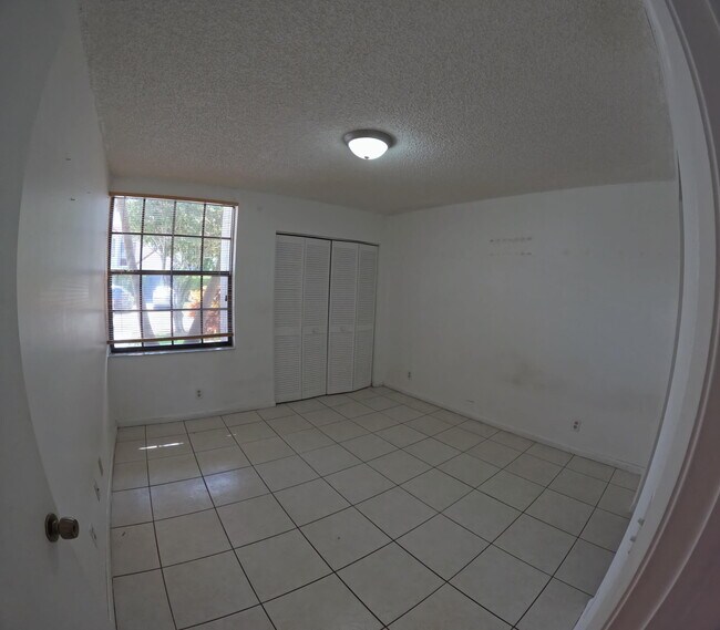 Building Photo - 7473 Champagne Pl