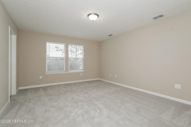 Building Photo - 7419 Palm Hills Dr