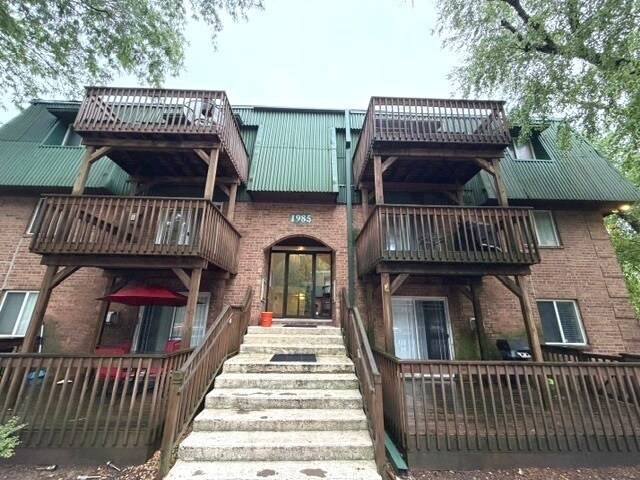 Building Photo - 1985 Tall Oaks Dr