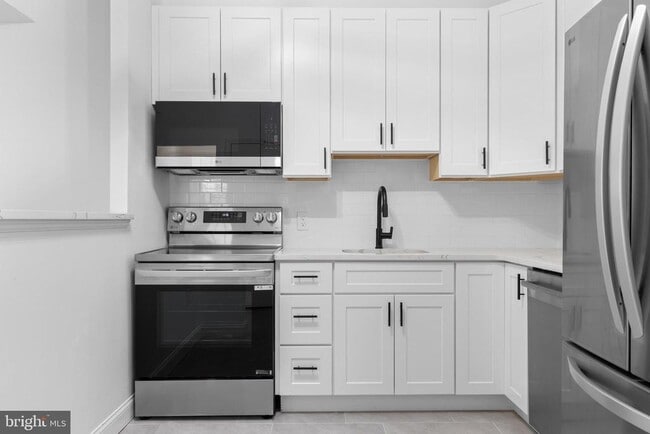 Building Photo - 4930 West Chester Pike