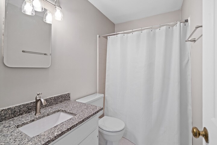 Building Photo - 4827 Tower Rd