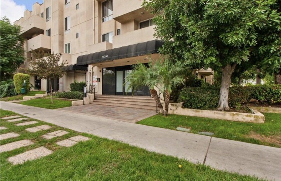 Building Photo - 19350 Sherman Way