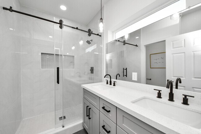 Building Photo - 9303 Jutland Rd