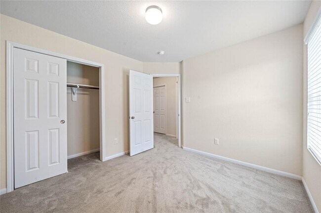 Building Photo - 17907 Acorn Fld Trl