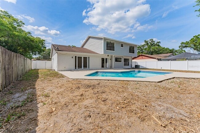 Building Photo - 16203 Fantasia Dr