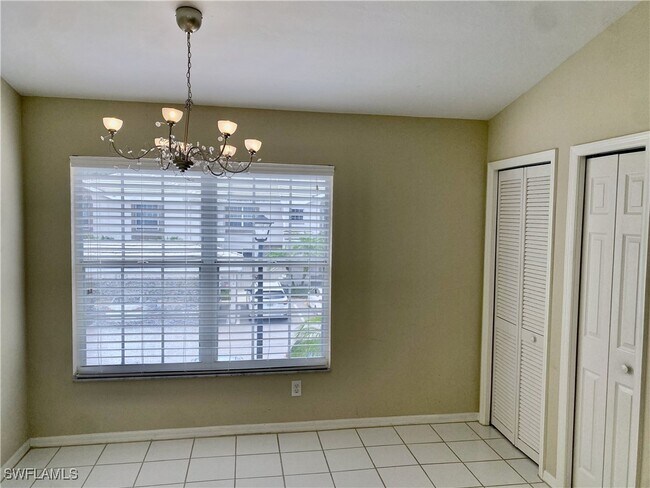 Building Photo - 3785 Fieldstone Blvd
