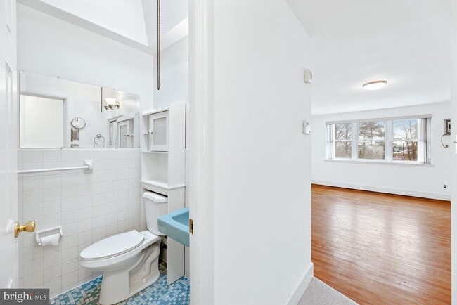 Building Photo - 12450 Knights Rd