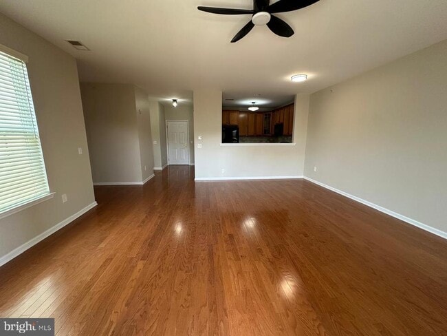 Building Photo - 1424 Colts Cir