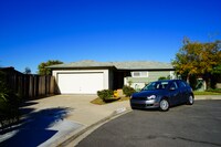 Building Photo - 4985 Curry Dr