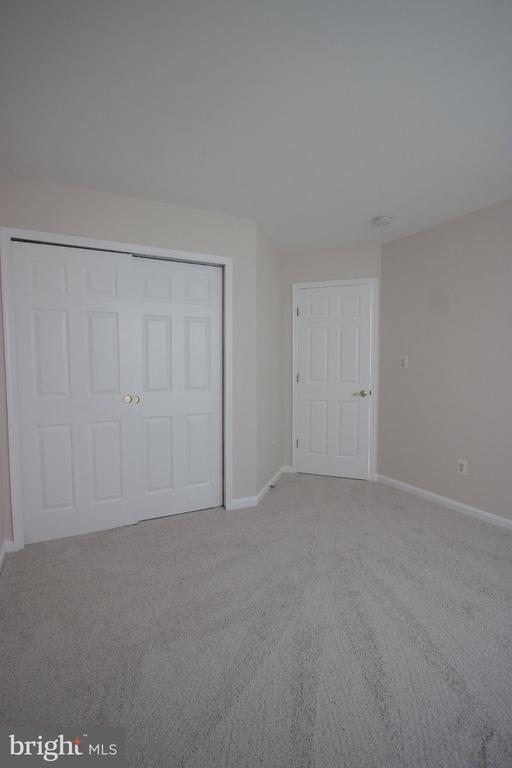 Building Photo - 46140 Cecil Terrace
