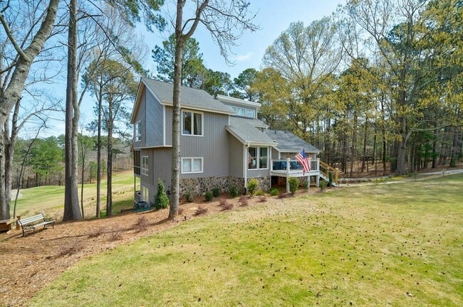 Building Photo - 1900 Snug Harbor Dr