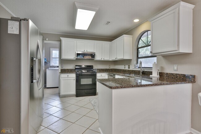 Building Photo - 503 Caxton Ct