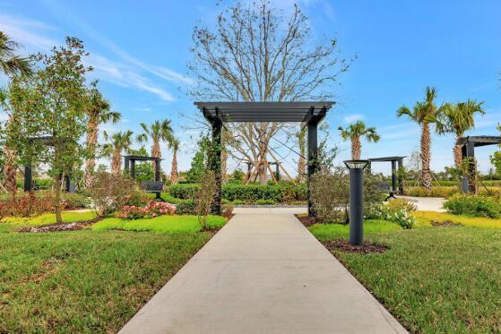 Building Photo - 12611 SW Manatee Marsh Ter