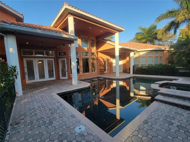 Building Photo - 10209 Thurston Groves Blvd