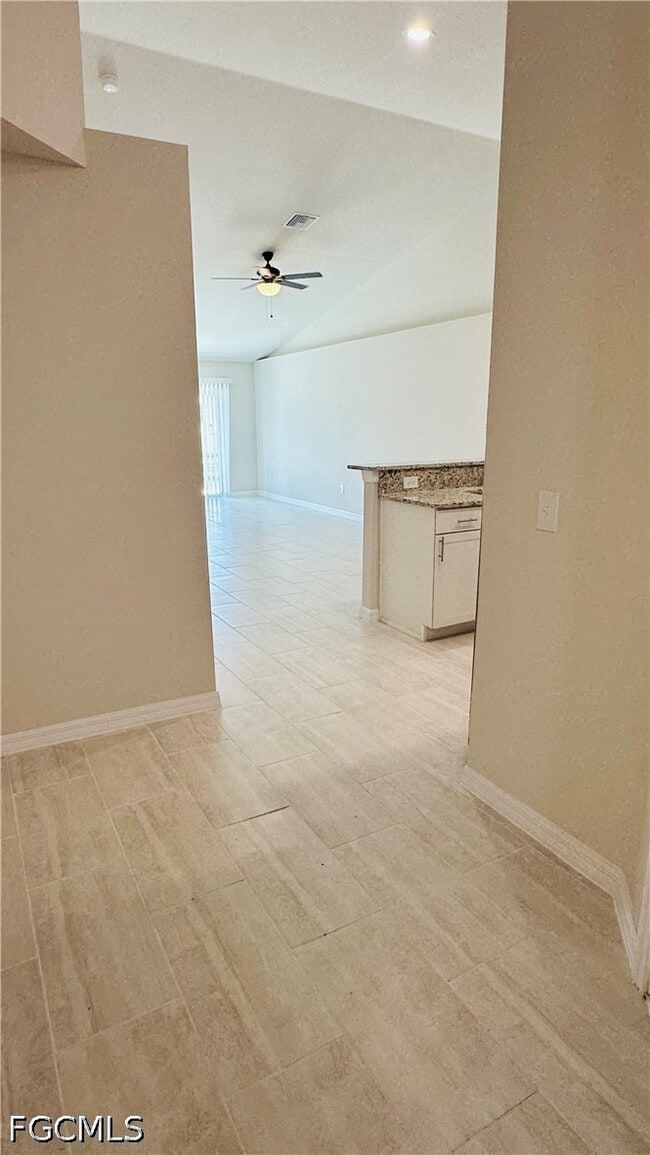 Building Photo - 3308 SW 17th Pl