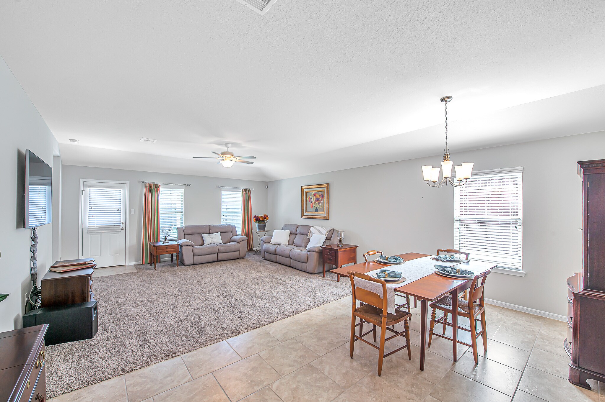Building Photo - 3023 Dripping Springs Ct
