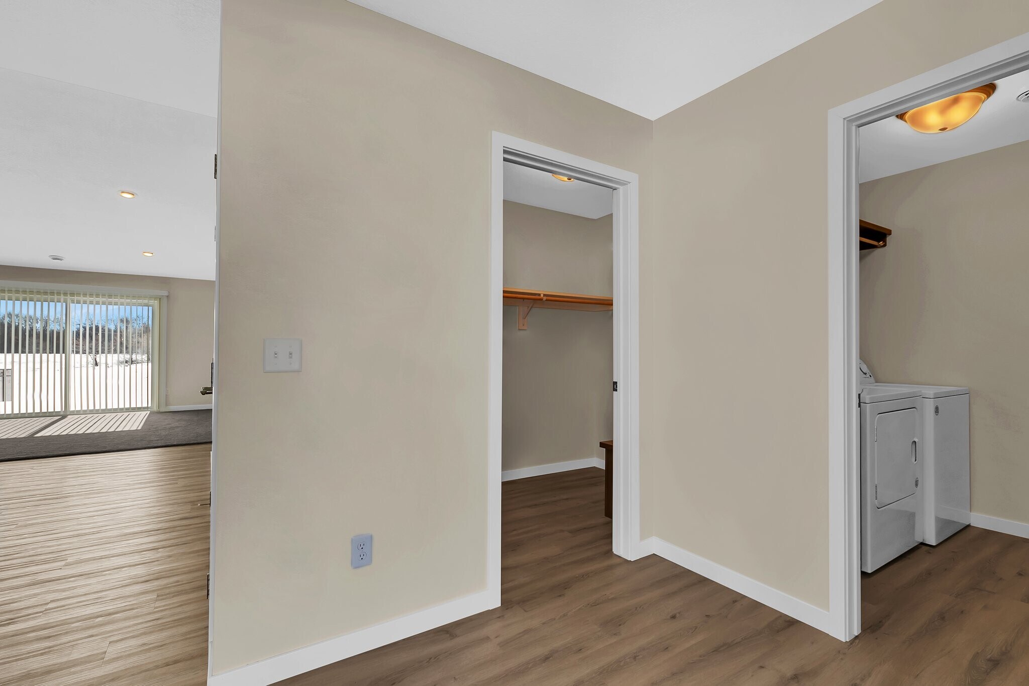 Building Photo - 4349 32nd St S