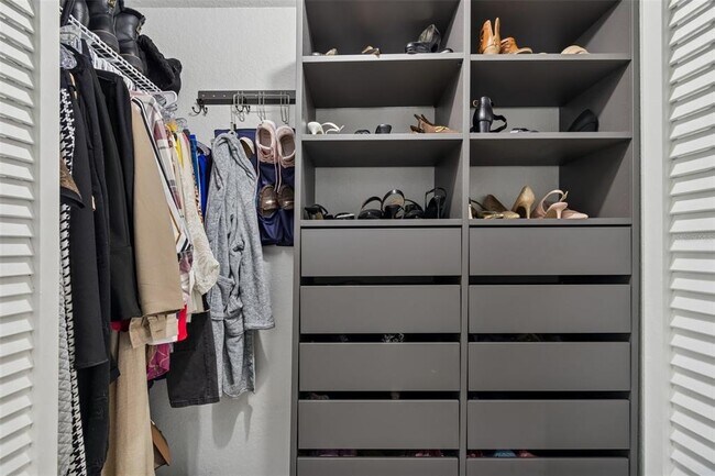 Building Photo - 1062 Greenturf Rd