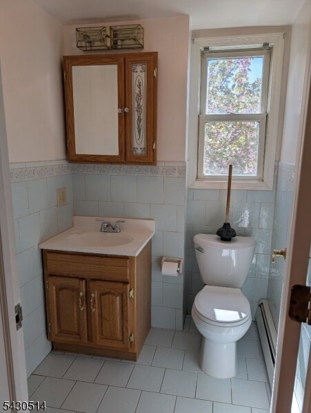 Building Photo - 556 Totowa Rd