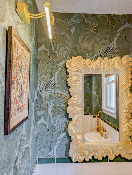 Building Photo - 15 Rosseter St