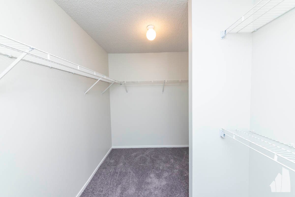 Building Photo - 195 N Harbor Dr