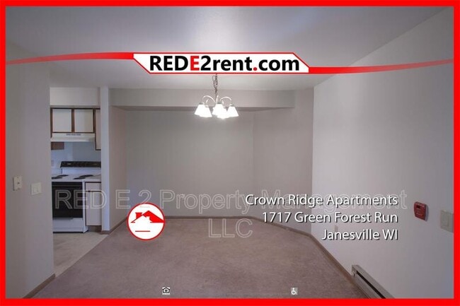 Building Photo - 1811 Green Forest Run