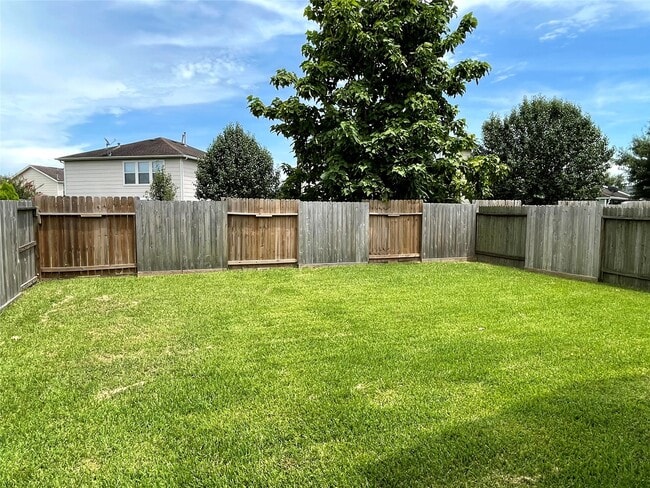 Building Photo - 29618 Evergreen Hills Dr