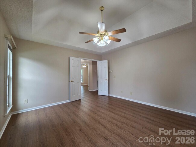 Building Photo - 1319 Mistletoe Ridge Pl NW