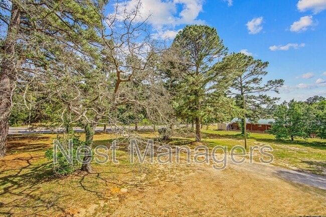 Building Photo - 4305 Rosehill Rd