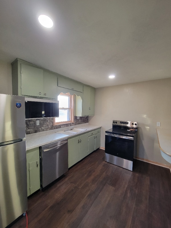 Building Photo - 311 S Park Ave