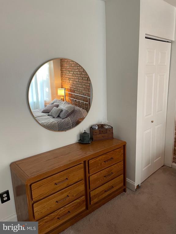 Building Photo - 1841 Light St