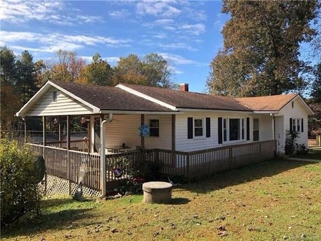 Old Fort Cottage - 118 Ebenezer Church Rd Old Fort NC 28762 | Apartment ...