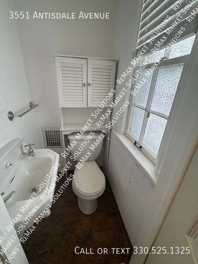 Building Photo - 3551 Antisdale Ave