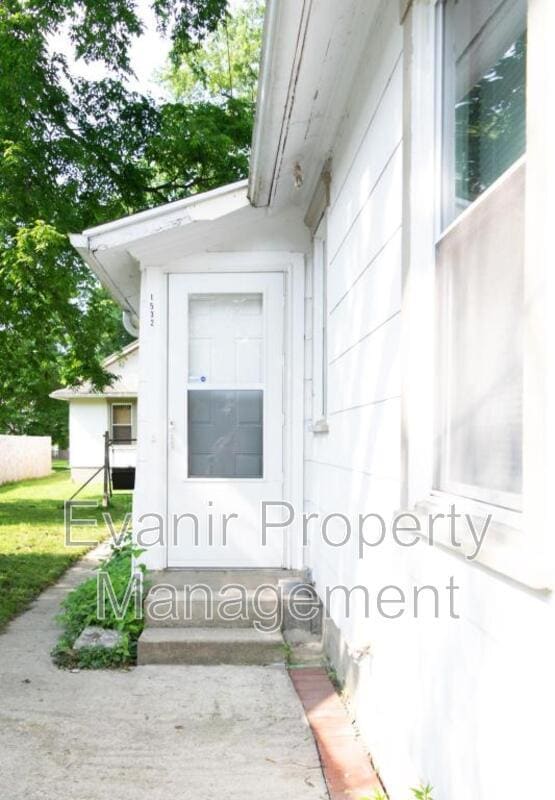 Building Photo - 1532 Bowman Ave