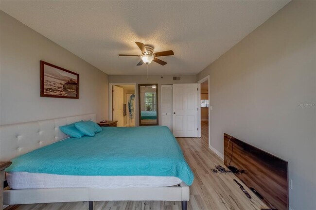 Building Photo - 9510 Harbor Greens Way