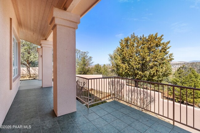 Building Photo - 2780 Whispering Way Cir