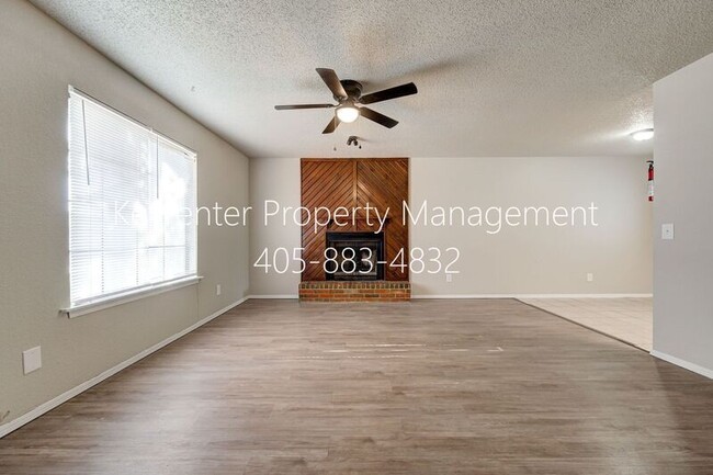 Building Photo - 313 Belmont Dr