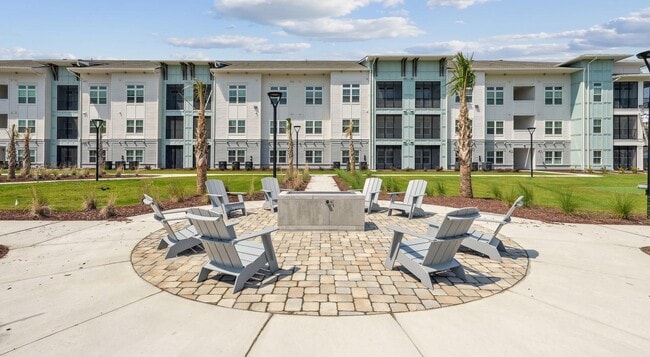 Building Photo - 112 Hera Way