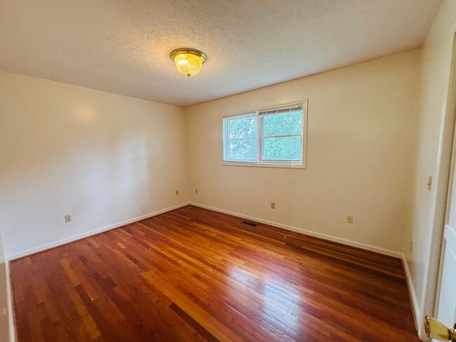 Building Photo - 70 Franklin Parke Ct SW
