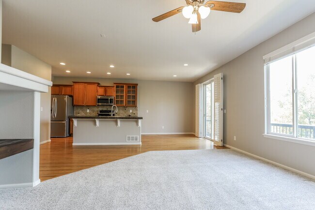 Building Photo - 13073 Trenton Pl
