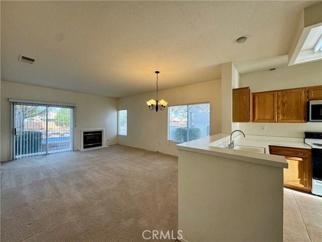 Building Photo - 11670 Oak St