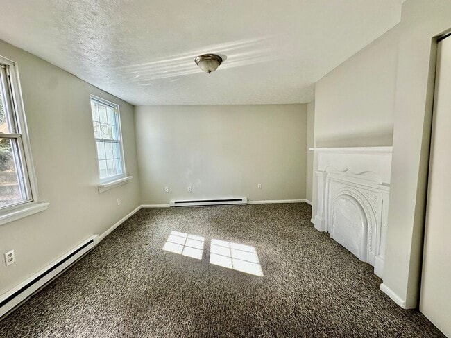 Building Photo - 2709 Josephine St