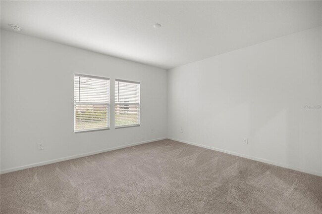 Building Photo - 4610 SW 83rd Lp