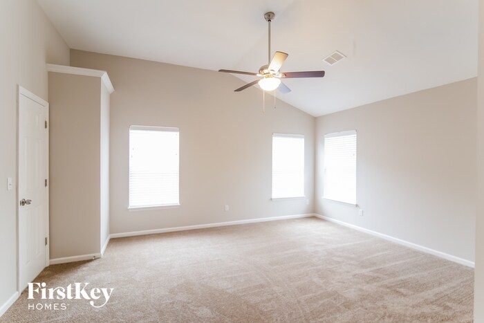 Building Photo - 103 Galsworthy Dr