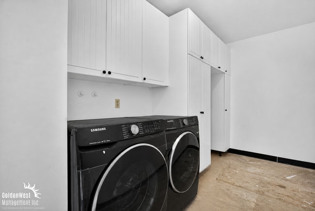 Building Photo - Charming 3Bdm 2Ba Home with Private Backyard in Phoenix!