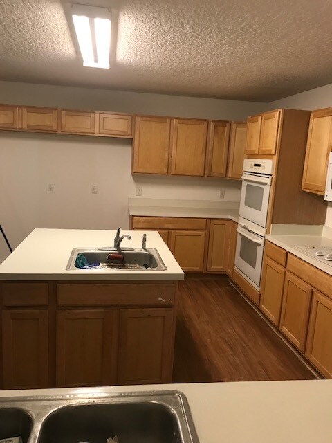 Building Photo - 87045 Kipling Dr