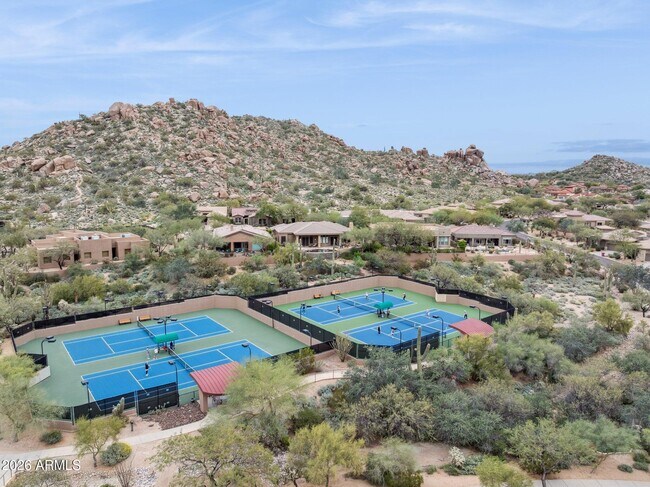 Building Photo - 7491 E Quien Sabe Way