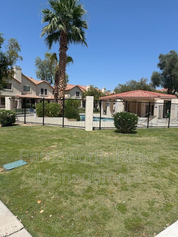 Building Photo - 5808 E Brown Rd