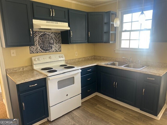 Building Photo - 1407 Lucky St